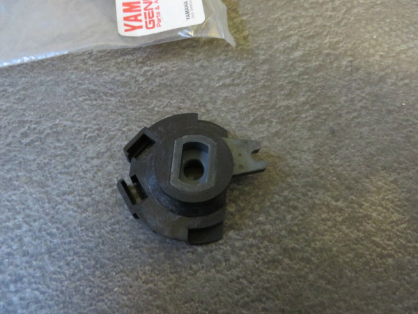 Yamaha Seilzugscheibe Auslasssteuerung RD350 YPVS DT125R TDR125 TZR125 pulley 1 29L-1132E-00 29L-1132E-00 Original Ersatzteil